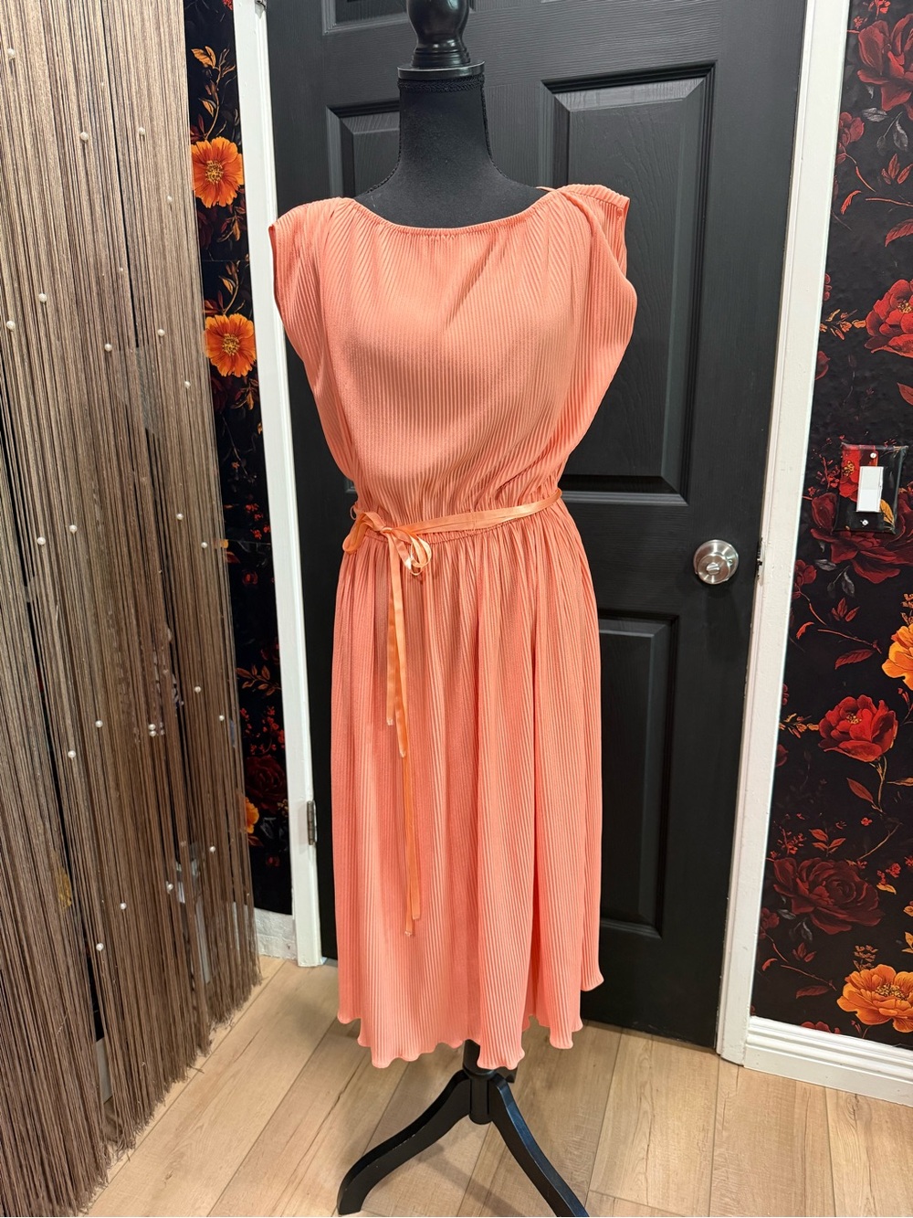 Vintage 70’s/80’s Melissa Lane Coral-Orange Pleated Midi Dress with Tie Waist